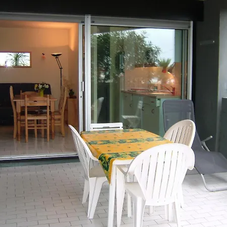 公寓 3 Pieces Rez-de-jardin Face A La *